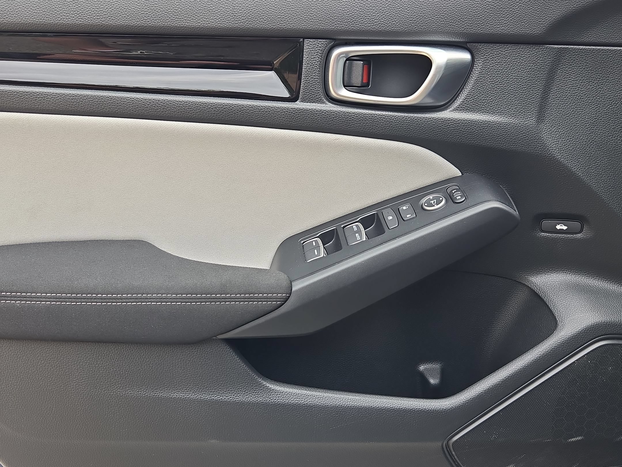 Used 2026 Honda Civic Sport image 10