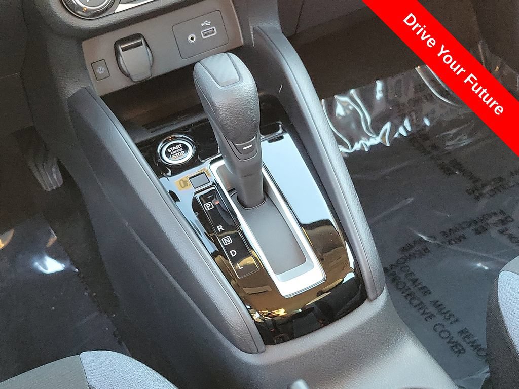 Used 2025 Nissan Versa SV w/ Trunk Package FWD image 11