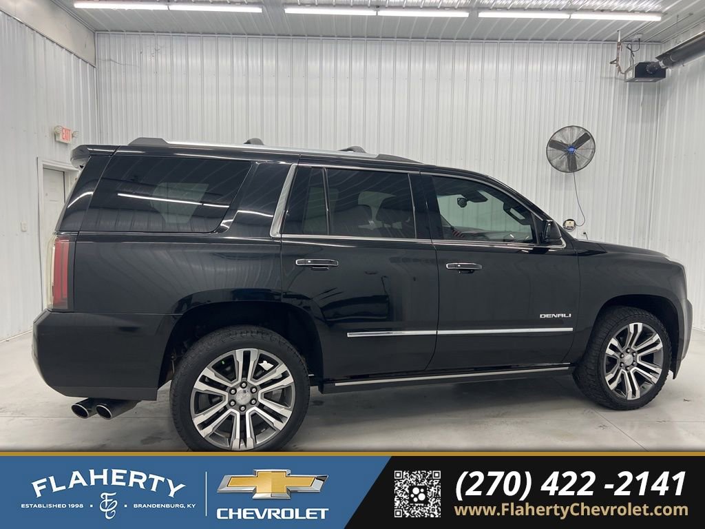 Used 2017 GMC Yukon Denali w/ Open Road Package video 2