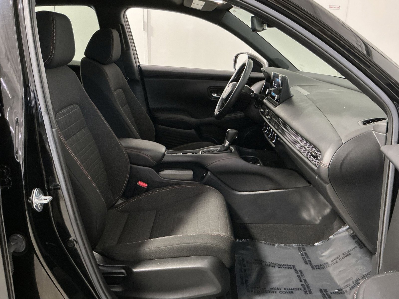 Used 2024 Honda HR-V Sport image 33