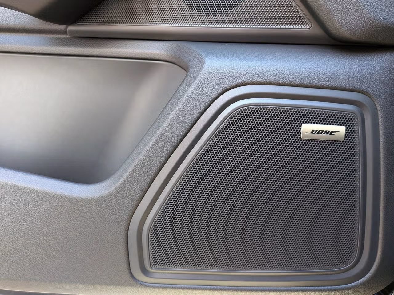 Certified 2026 Porsche Macan S AWD/4WD image 15