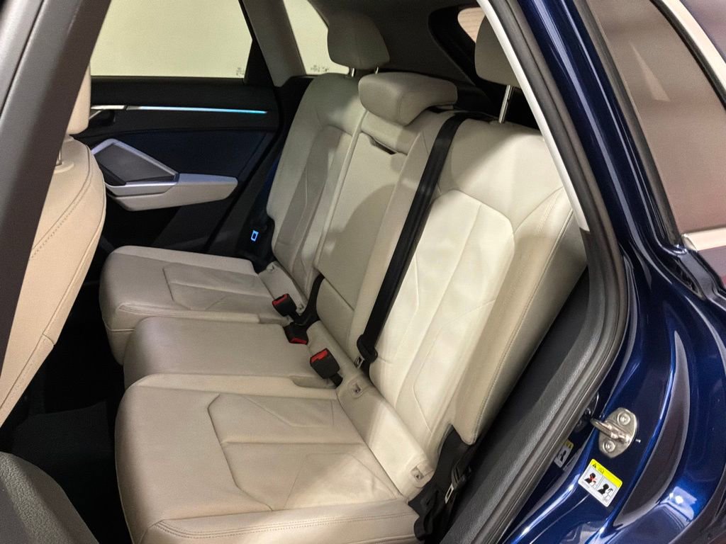 Used 2023 Audi Q3 2.0T Premium Plus w/ Premium Plus Package AWD/4WD image 19
