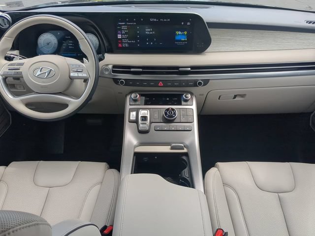 Used 2025 Hyundai Palisade Calligraphy AWD/4WD image 14