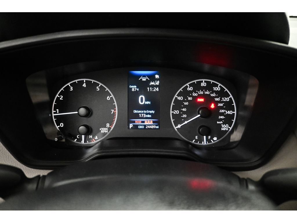 Used 2023 Toyota Corolla Cross L FWD image 34
