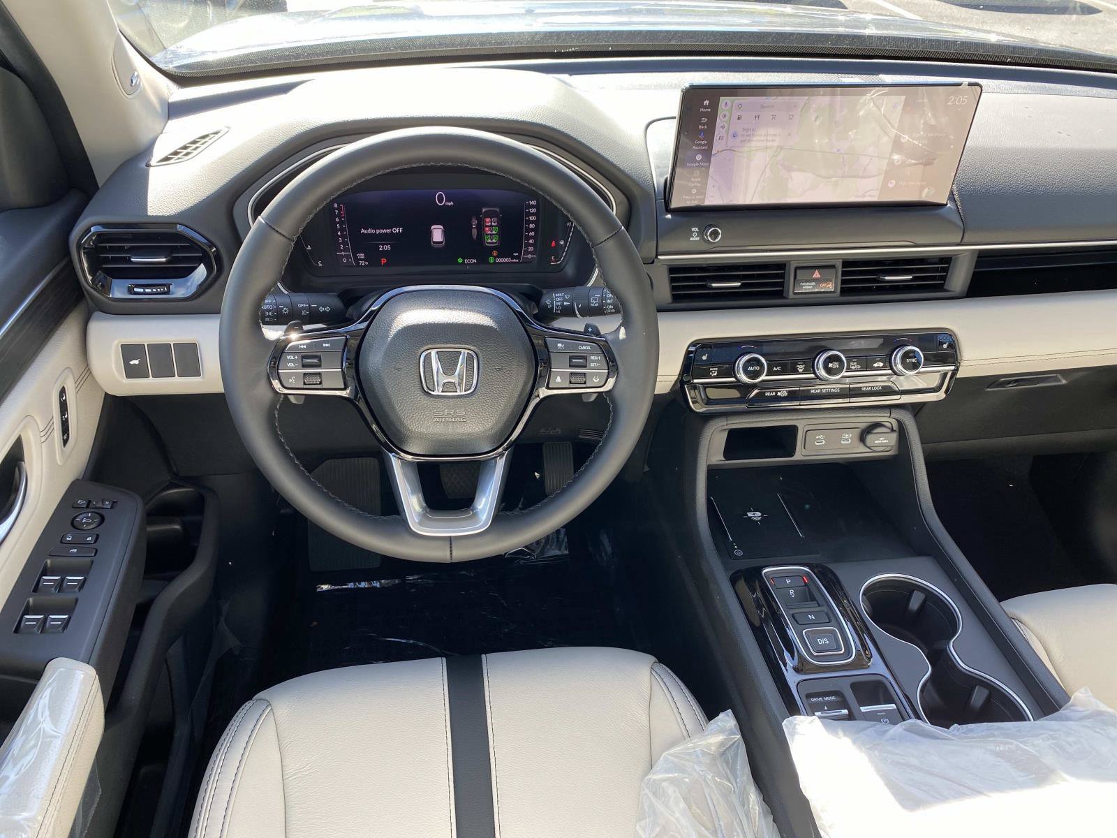 New 2026 Honda Pilot Touring image 9