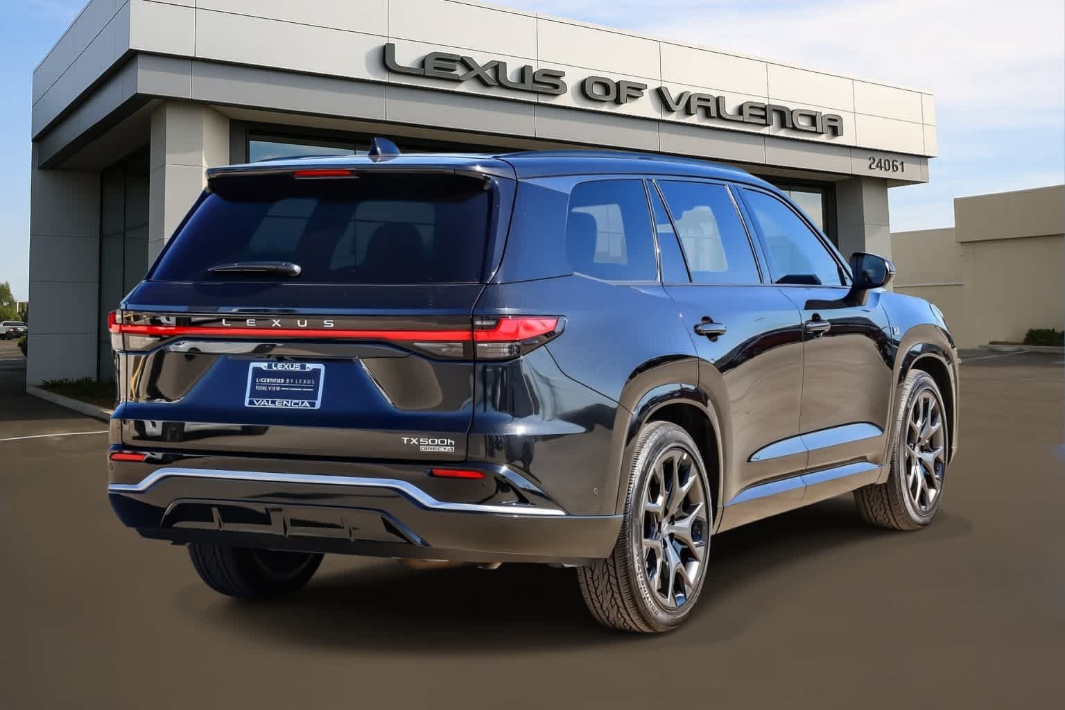 Certified 2026 Lexus TX 500h AWD w/ Technology Package image 3