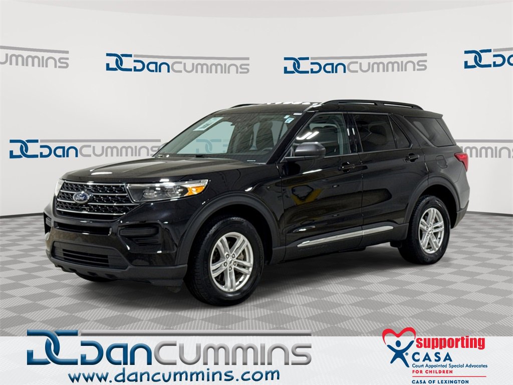 Used 2023 Ford Explorer XLT image 1