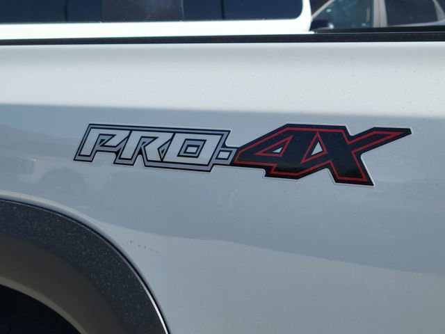 New 2026 Nissan Frontier PRO-4X w/ Pro-4x Convenience Package image 9