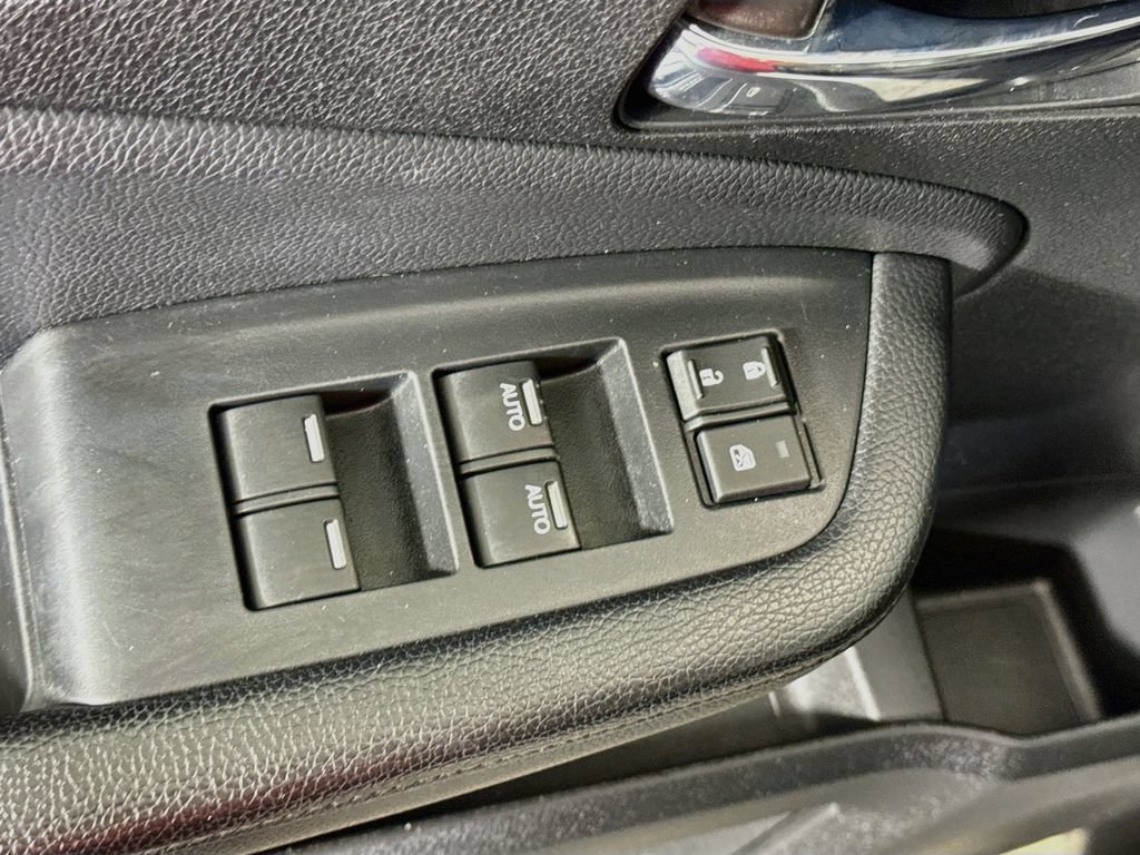 Used 2021 Honda Passport EX-L image 16