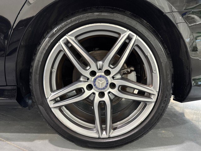 Used 2017 Mercedes-Benz E 300 image 12