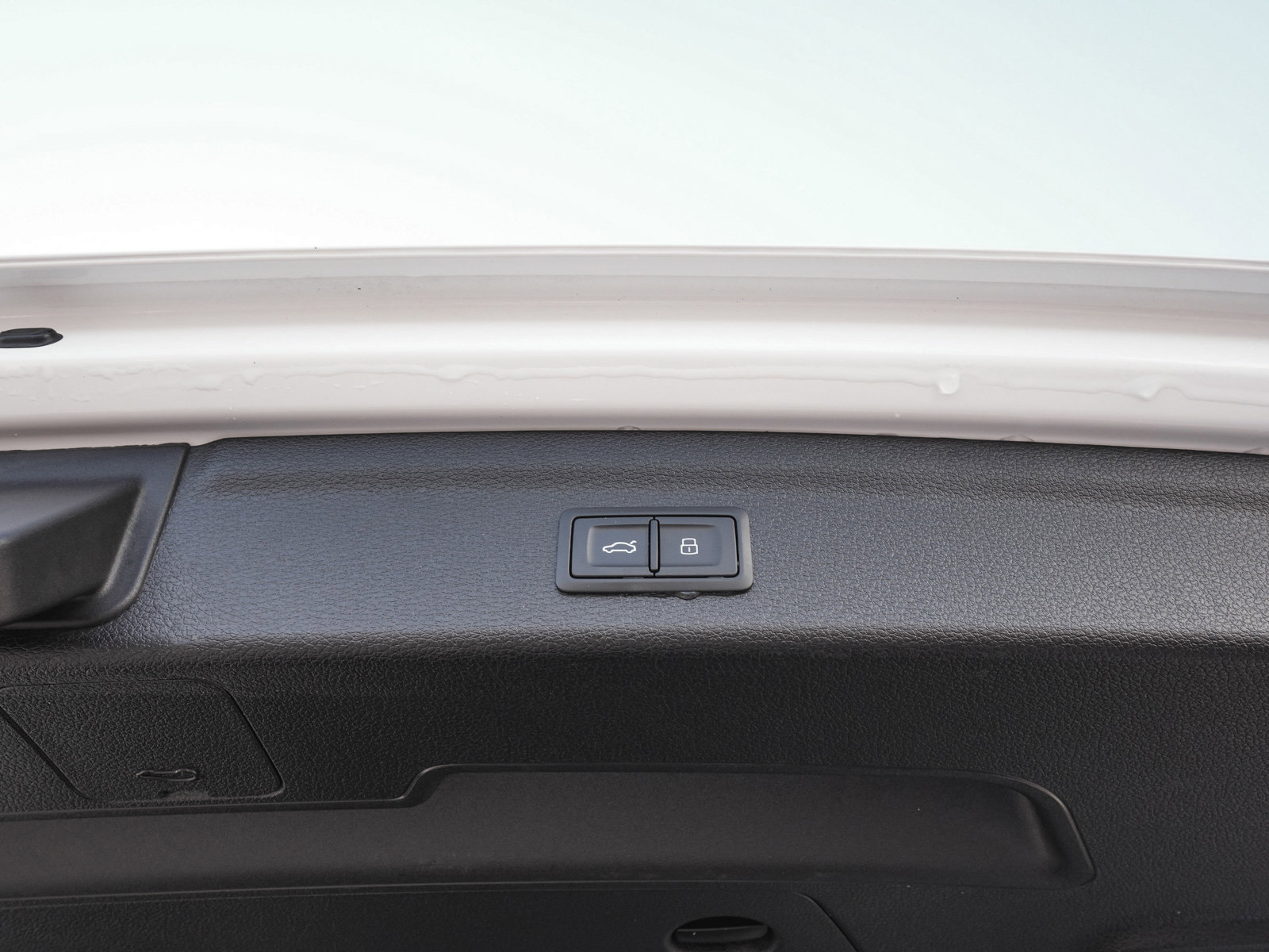 Used 2020 Audi Q3 2.0T Premium image 38