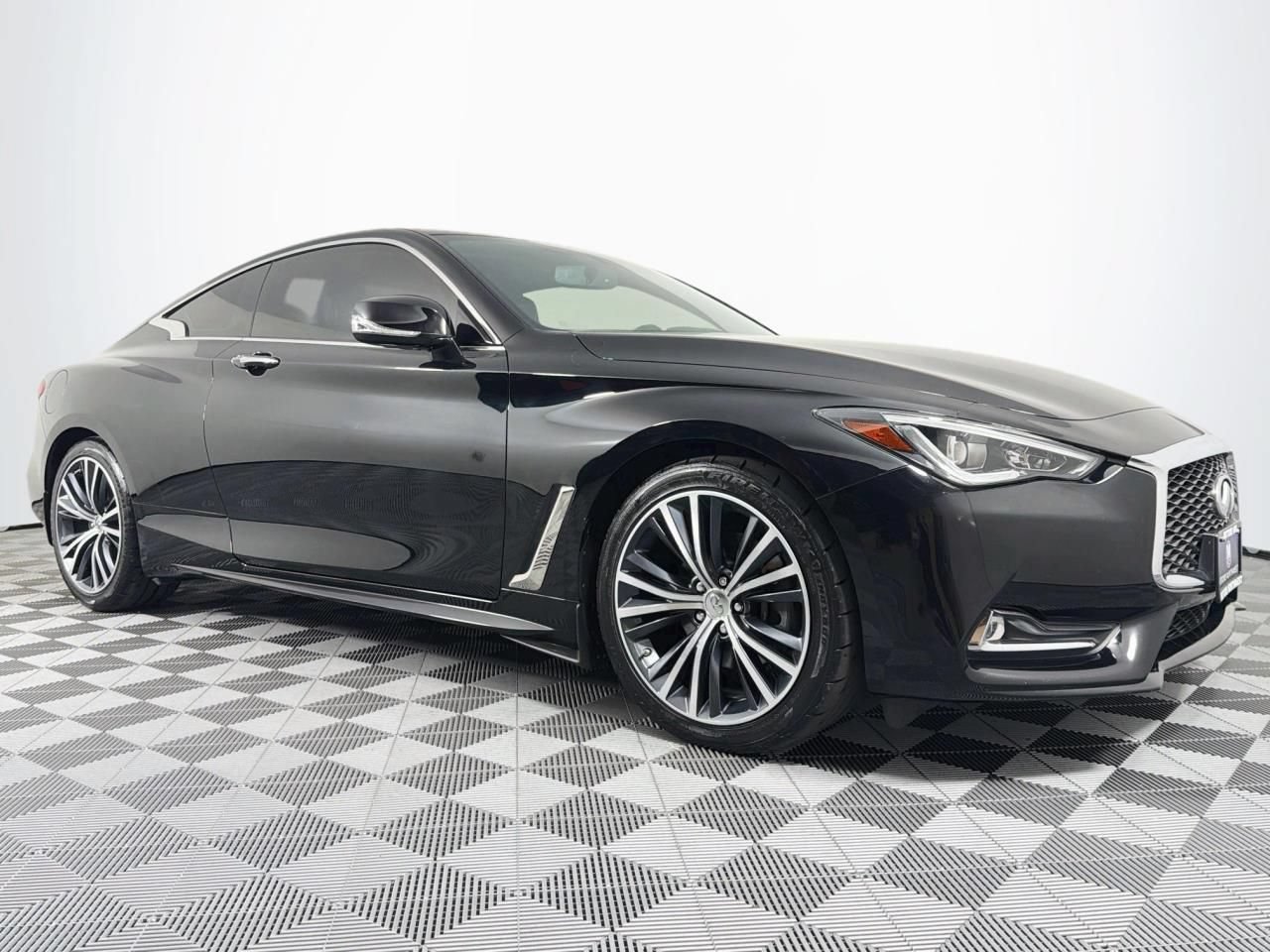 Used 2017 INFINITI Q60 3.0t AWD/4WD image 29