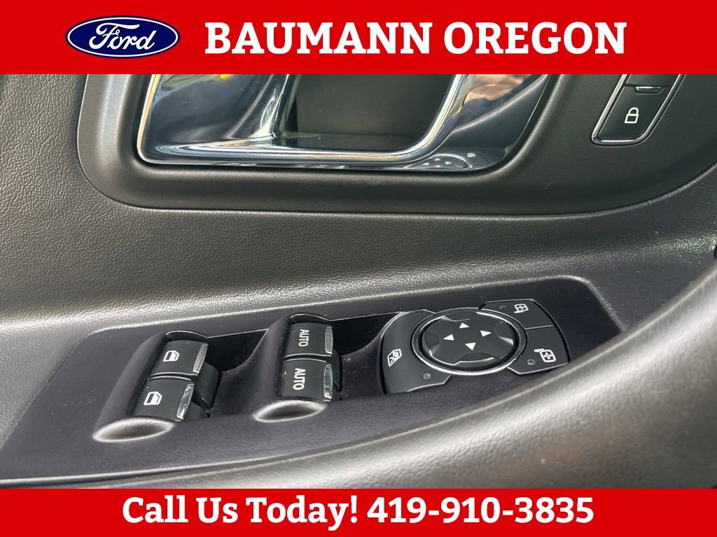 Used 2018 Ford Taurus SHO AWD/4WD image 20
