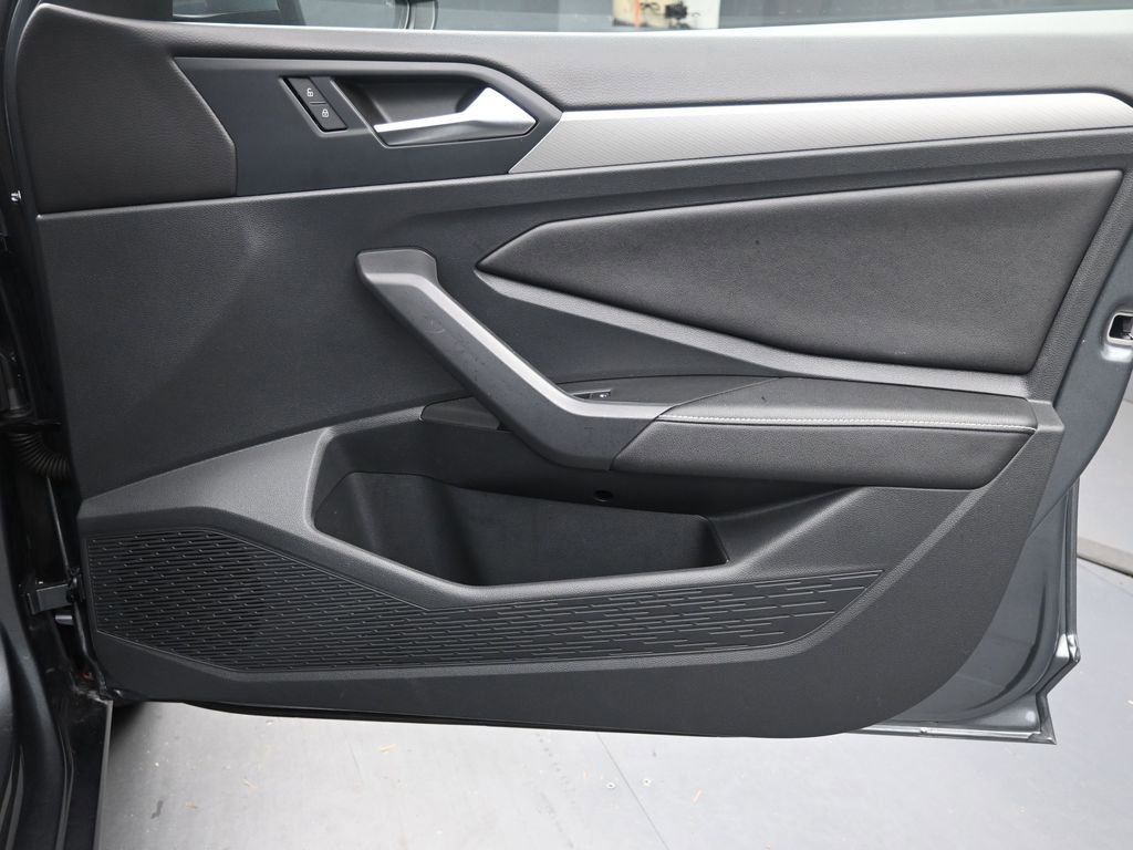 Used 2024 Volkswagen Jetta S image 26