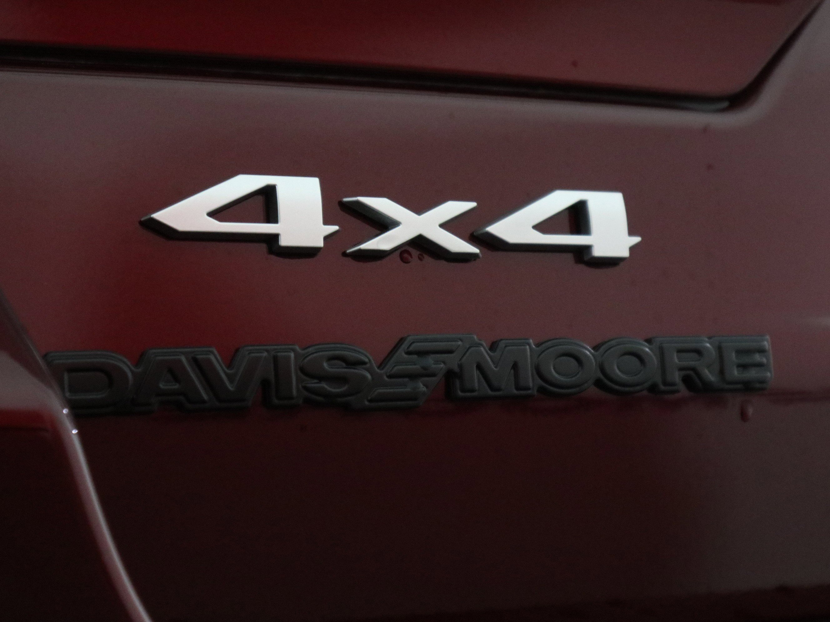 New 2025 Jeep Grand Cherokee Limited w/ Luxury Tech Group II image 37