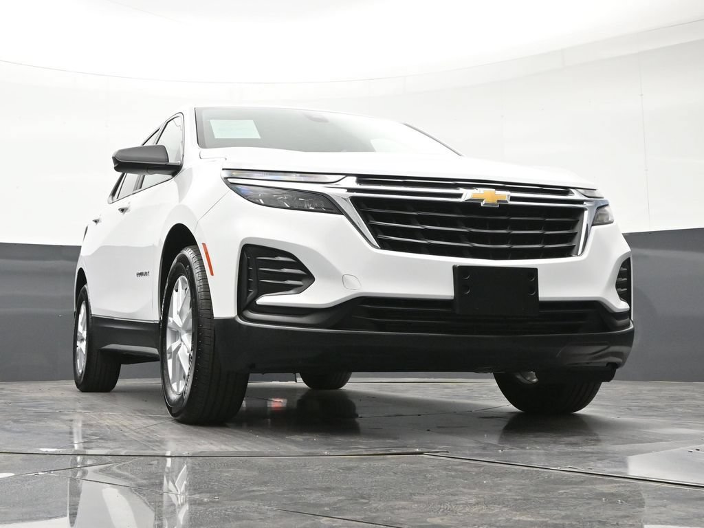 Used 2024 Chevrolet Equinox LS w/ LS Convenience Package FWD image 30