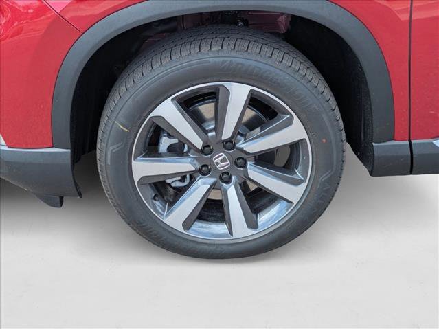 New 2025 Honda Pilot Touring image 10