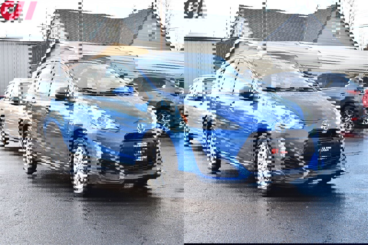 Used 2017 Toyota Prius C One image 1