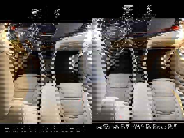 Used 2018 Cadillac XT5 Premium Luxury image 9