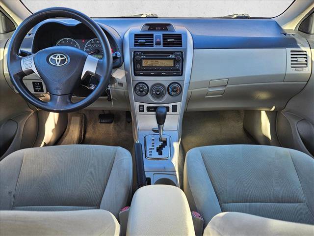 Used 2012 Toyota Corolla LE image 18