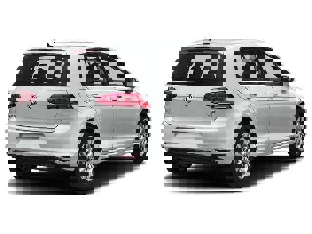 Used 2016 Volkswagen Golf SE w/ Lighting Package image 2