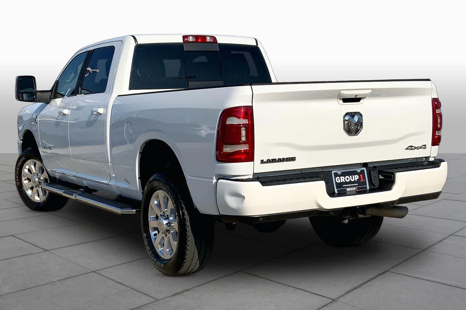 Used 2023 RAM 3500 Laramie AWD/4WD image 12