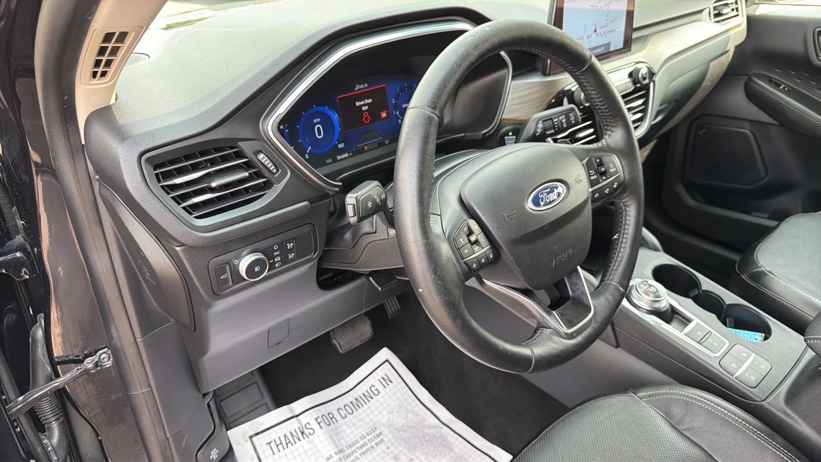 Used 2020 Ford Escape Titanium AWD/4WD image 18