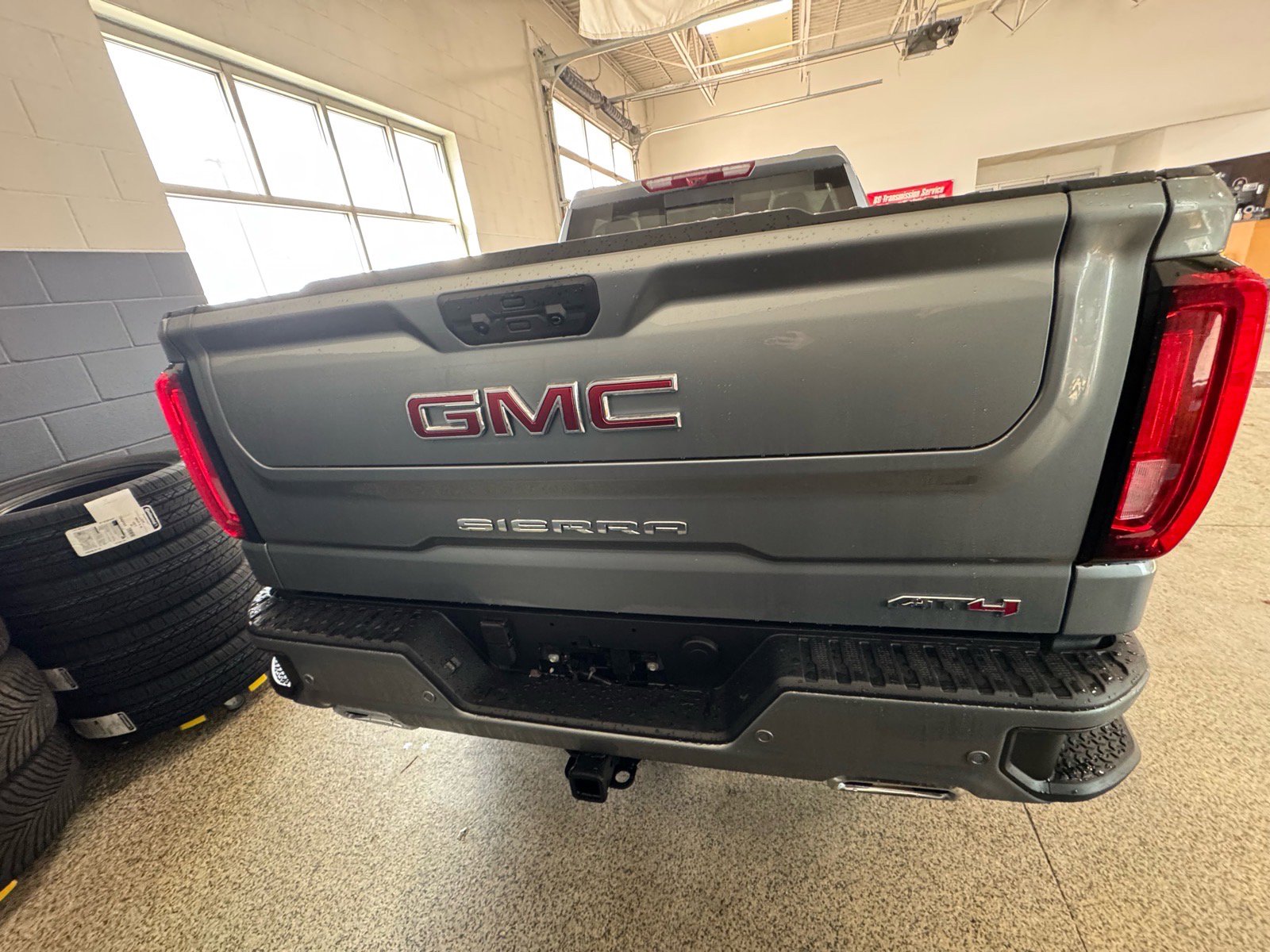 New 2026 GMC Sierra 1500 AT4 w/ AT4 Premium Package AWD/4WD image 6
