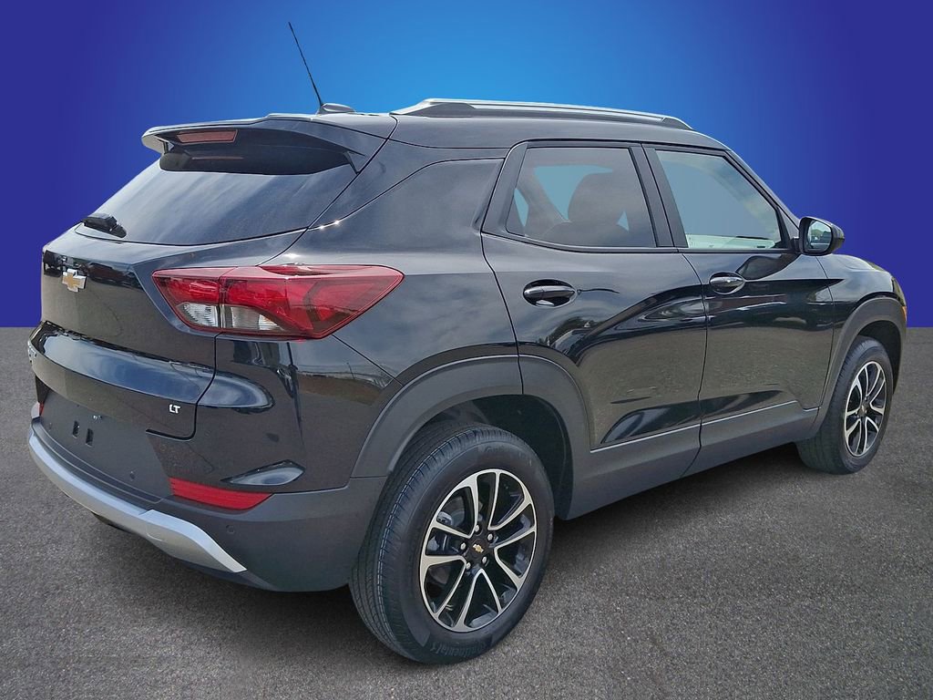 New 2026 Chevrolet TrailBlazer LT w/ Convenience Package AWD/4WD image 3