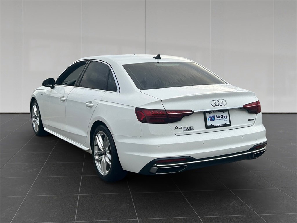 Used 2022 Audi A4 2.0T Premium Plus w/ Premium Plus Package image 3