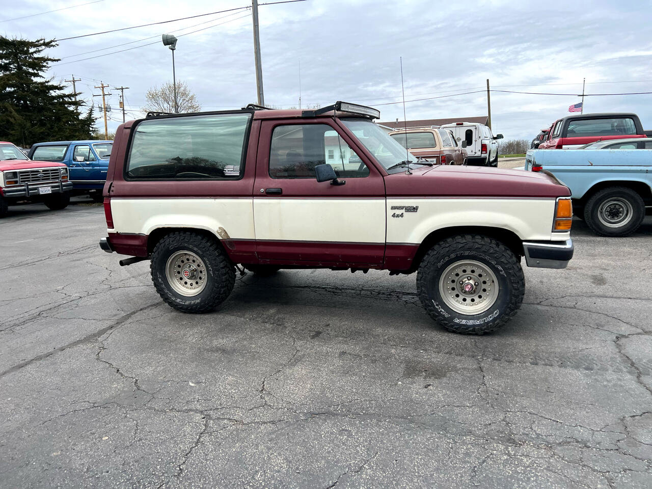 Used 1989 Ford Bronco II 4WD image 3