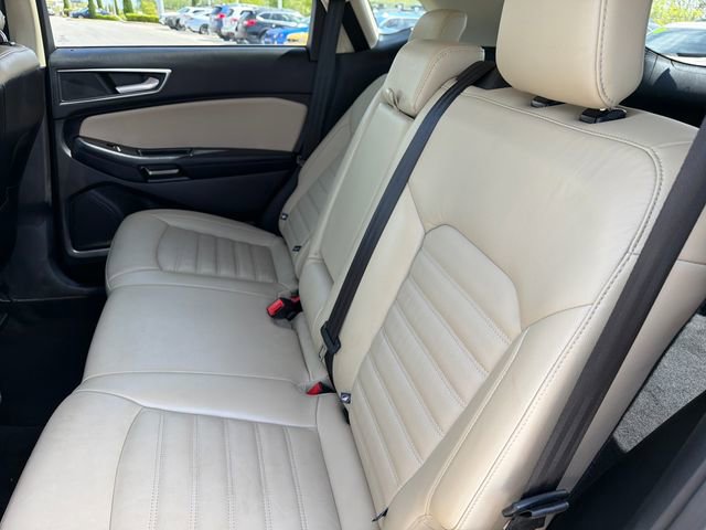 Used 2018 Ford Edge SEL w/ Equipment Group 201A image 21