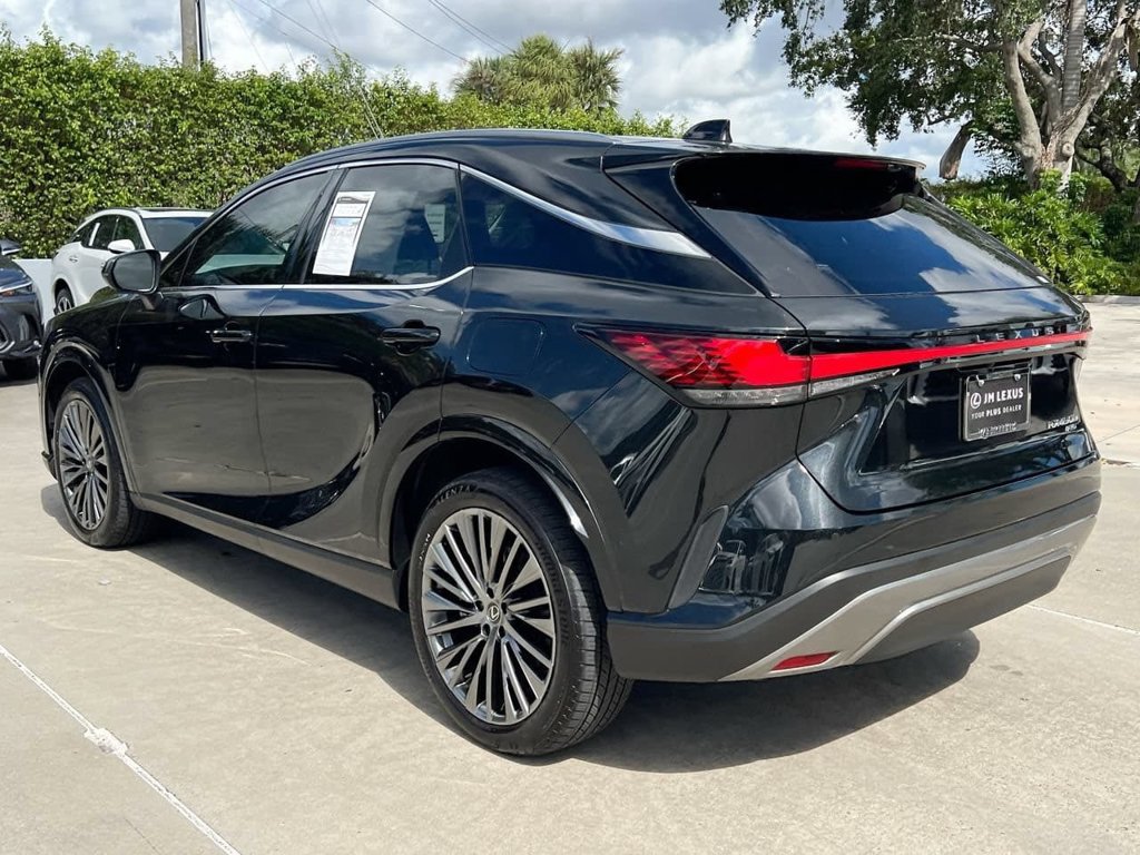 Certified 2025 Lexus RX 450h AWD w/ Convenience Package image 5
