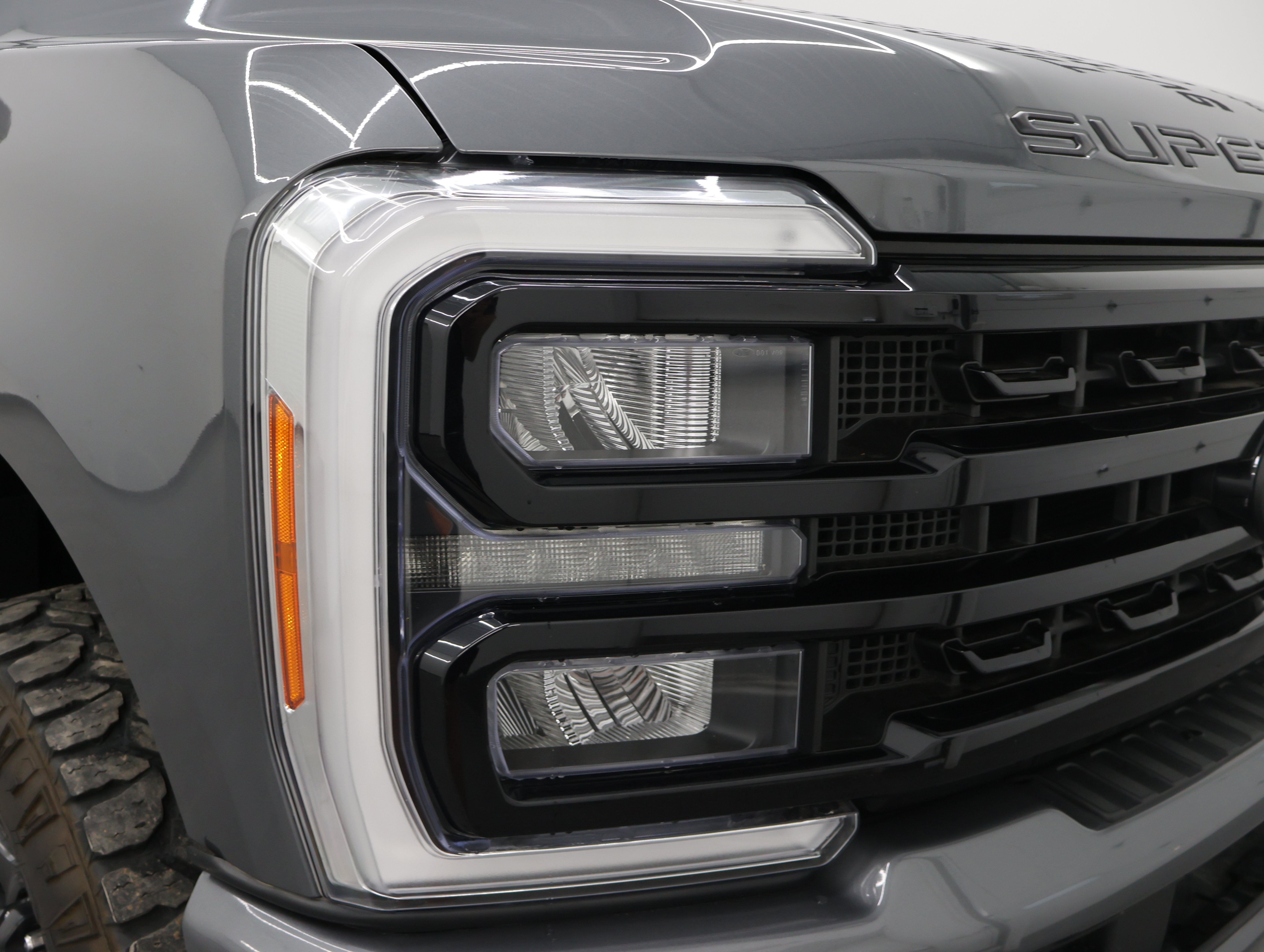 Used 2023 Ford F250 XLT w/ Black Appearance Package AWD/4WD image 26