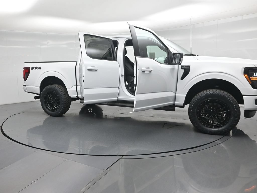 New 2026 Ford F150 XLT w/ Equipment Group 302A MID AWD/4WD image 32