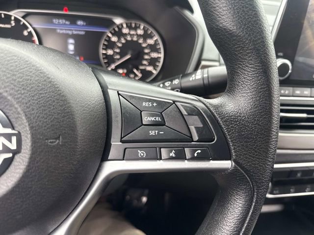 Used 2024 Nissan Altima 2.5 SV image 31