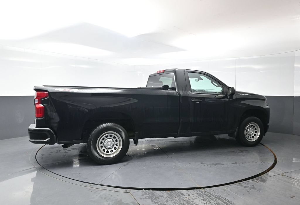 Used 2021 Chevrolet Silverado 1500 W/T w/ WT Value Package AWD/4WD image 4