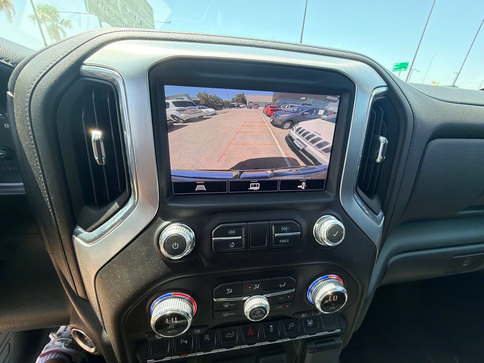 Used 2021 GMC Sierra 1500 SLT RWD image 18