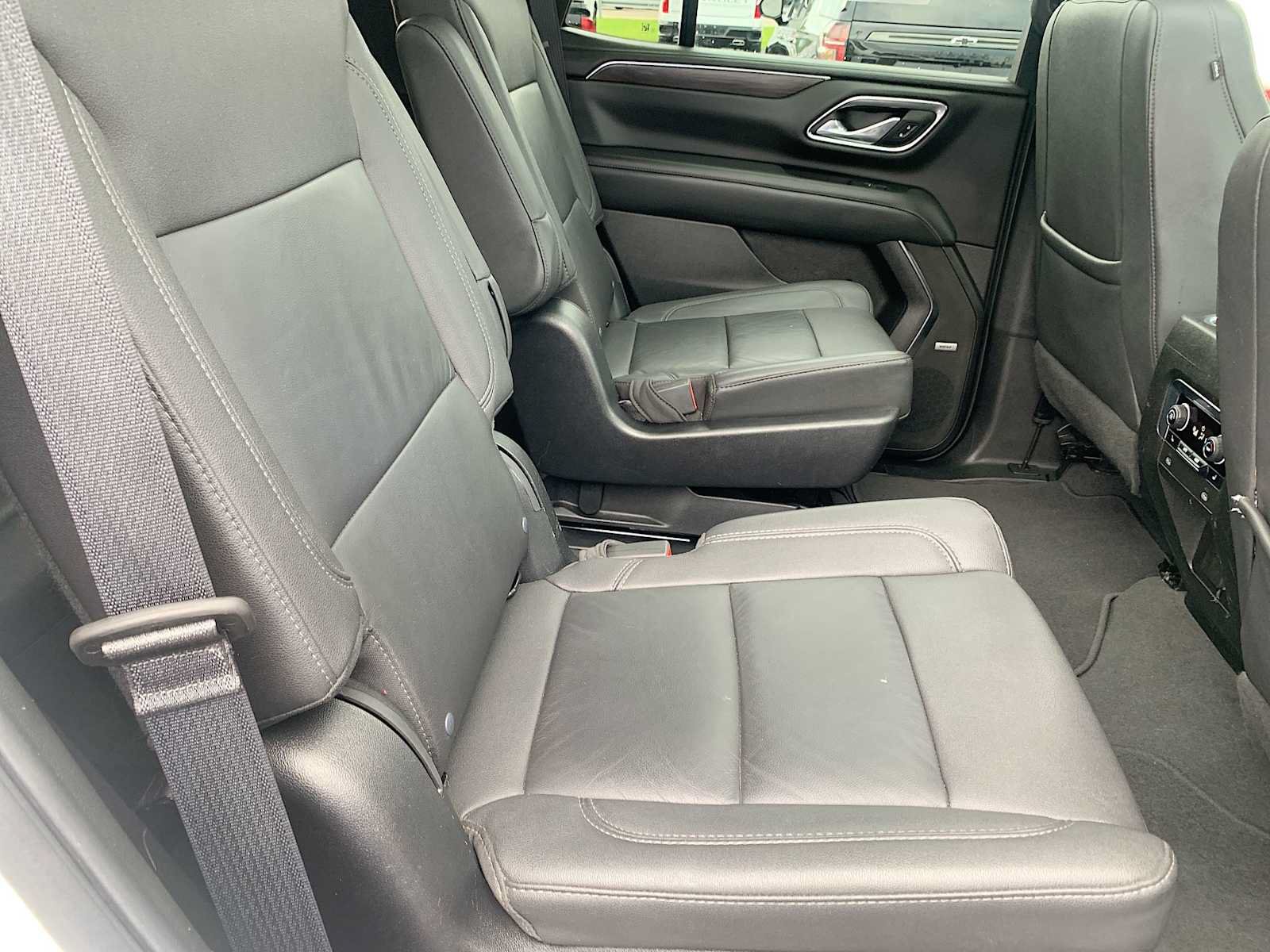 Certified 2023 Chevrolet Tahoe LT w/ LT Signature Package AWD/4WD image 28