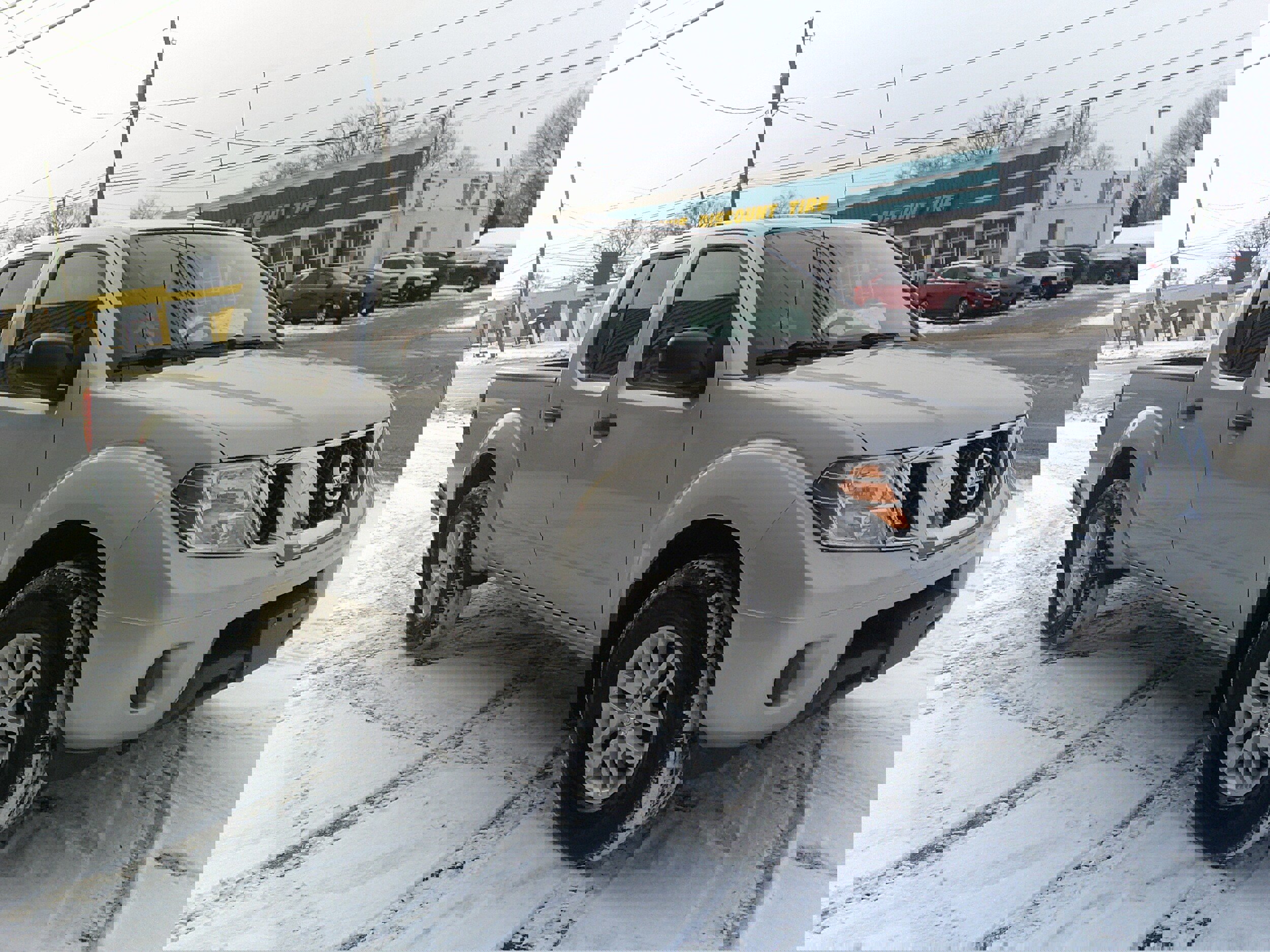 Used 2018 Nissan Frontier SV image 26