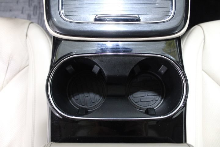 Used 2022 Lincoln Nautilus Reserve AWD/4WD image 36