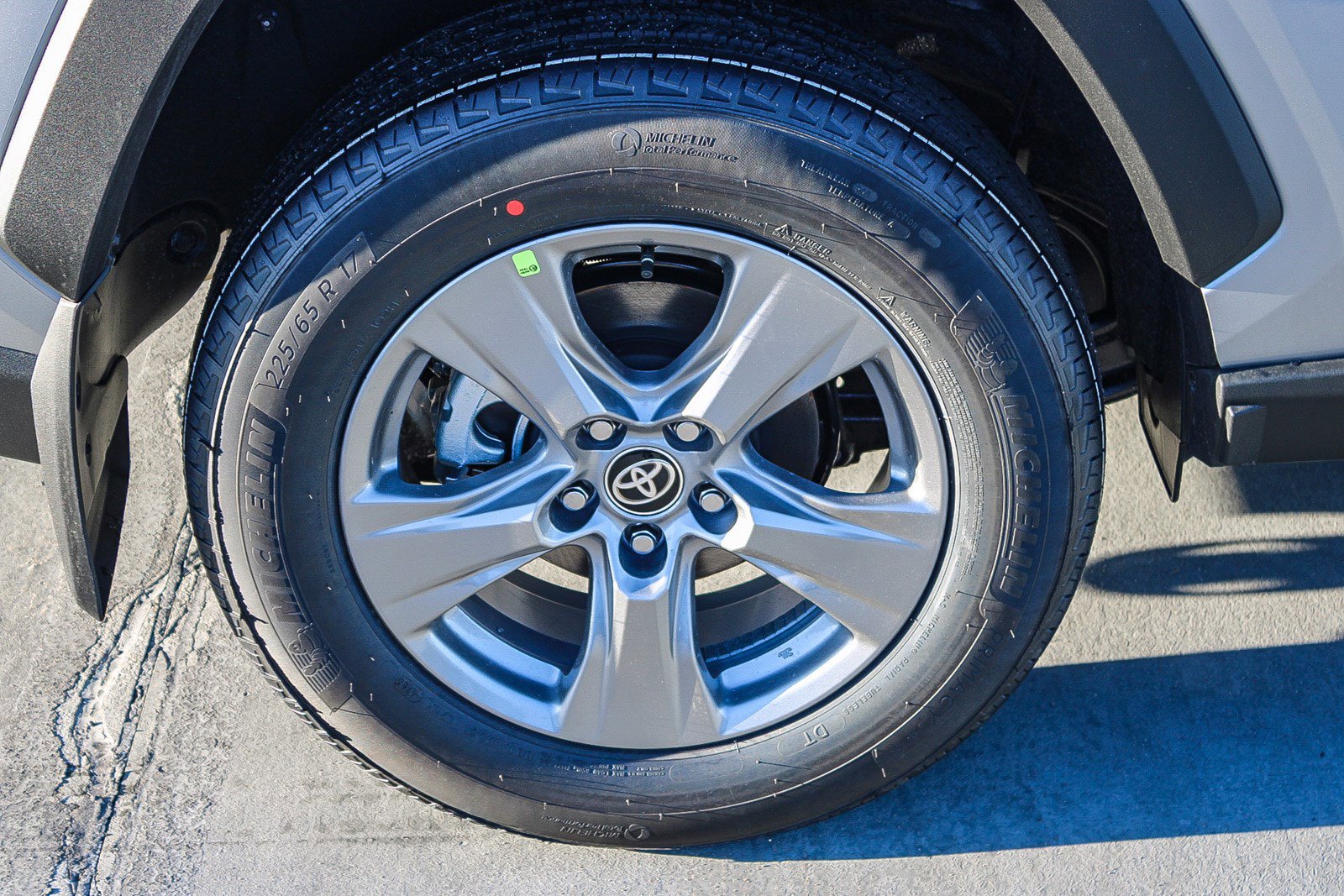 New 2025 Toyota RAV4 XLE image 12