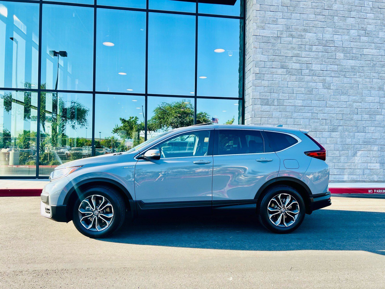 Used 2021 Honda CR-V EX-L image 2
