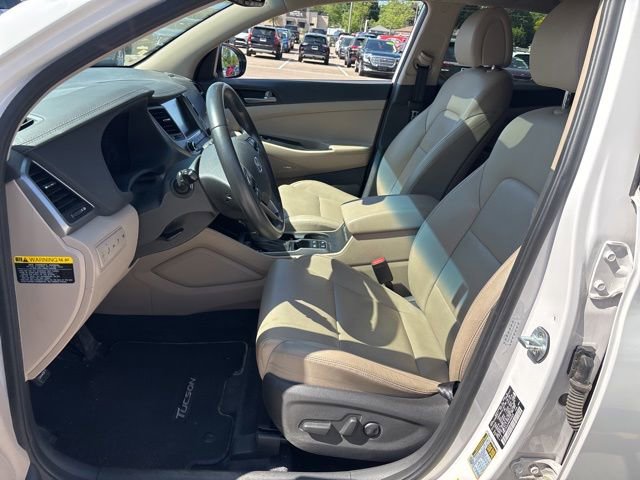 Used 2017 Hyundai Tucson Limited w/ Limited Ultimate Package 03 AWD/4WD image 15