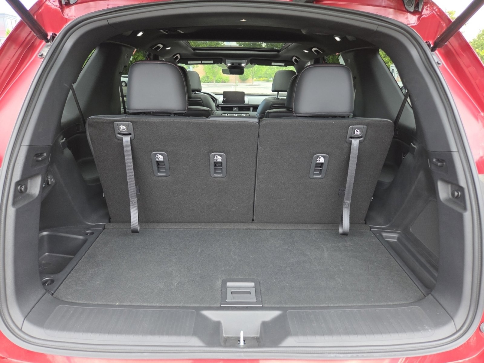 Certified 2025 Honda Pilot Black Edition image 26