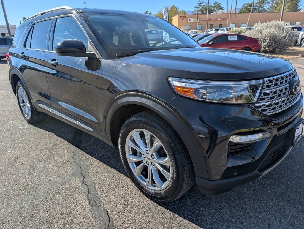 Used 2024 Ford Explorer Limited image 7