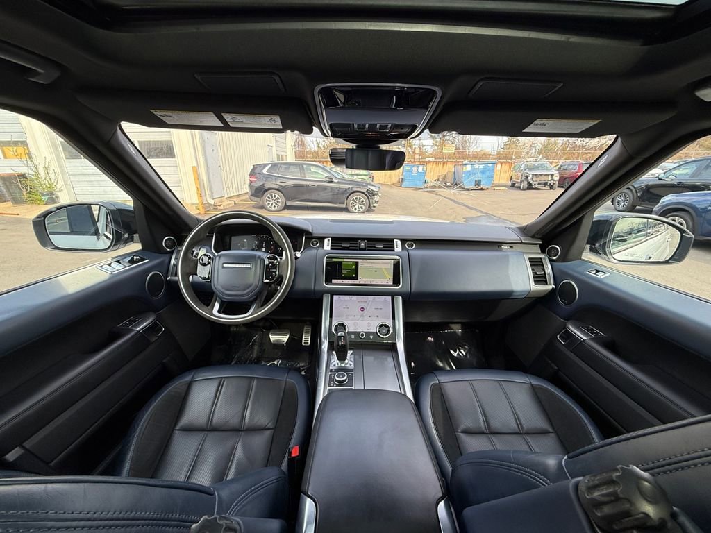 Used 2019 Land Rover Range Rover Sport HST image 22