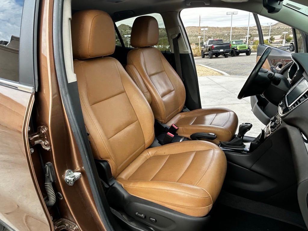 Used 2017 Buick Encore Premium w/ Experience Buick Package image 29