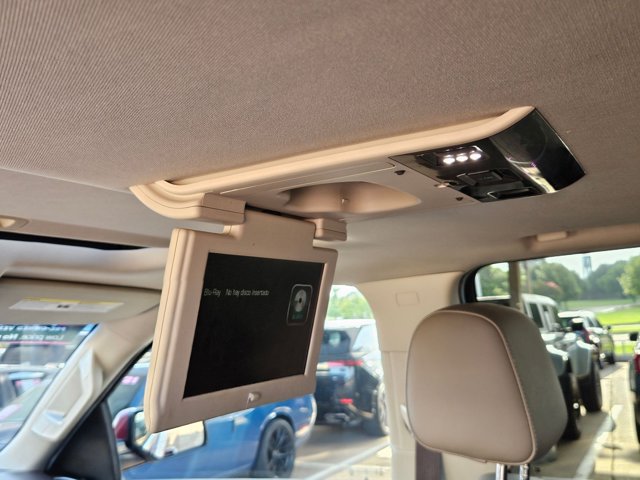 Used 2019 GMC Yukon XL SLT w/ Open Road Package RWD image 16