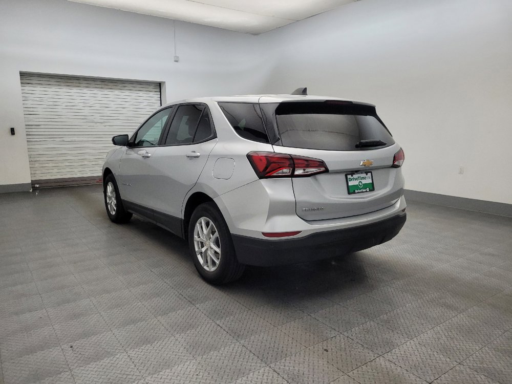 Used 2022 Chevrolet Equinox LS FWD image 5